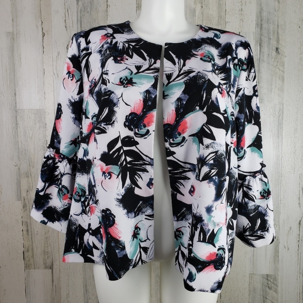 Lane Bryant White and Pink Work Floral Blazer - Size 14/16